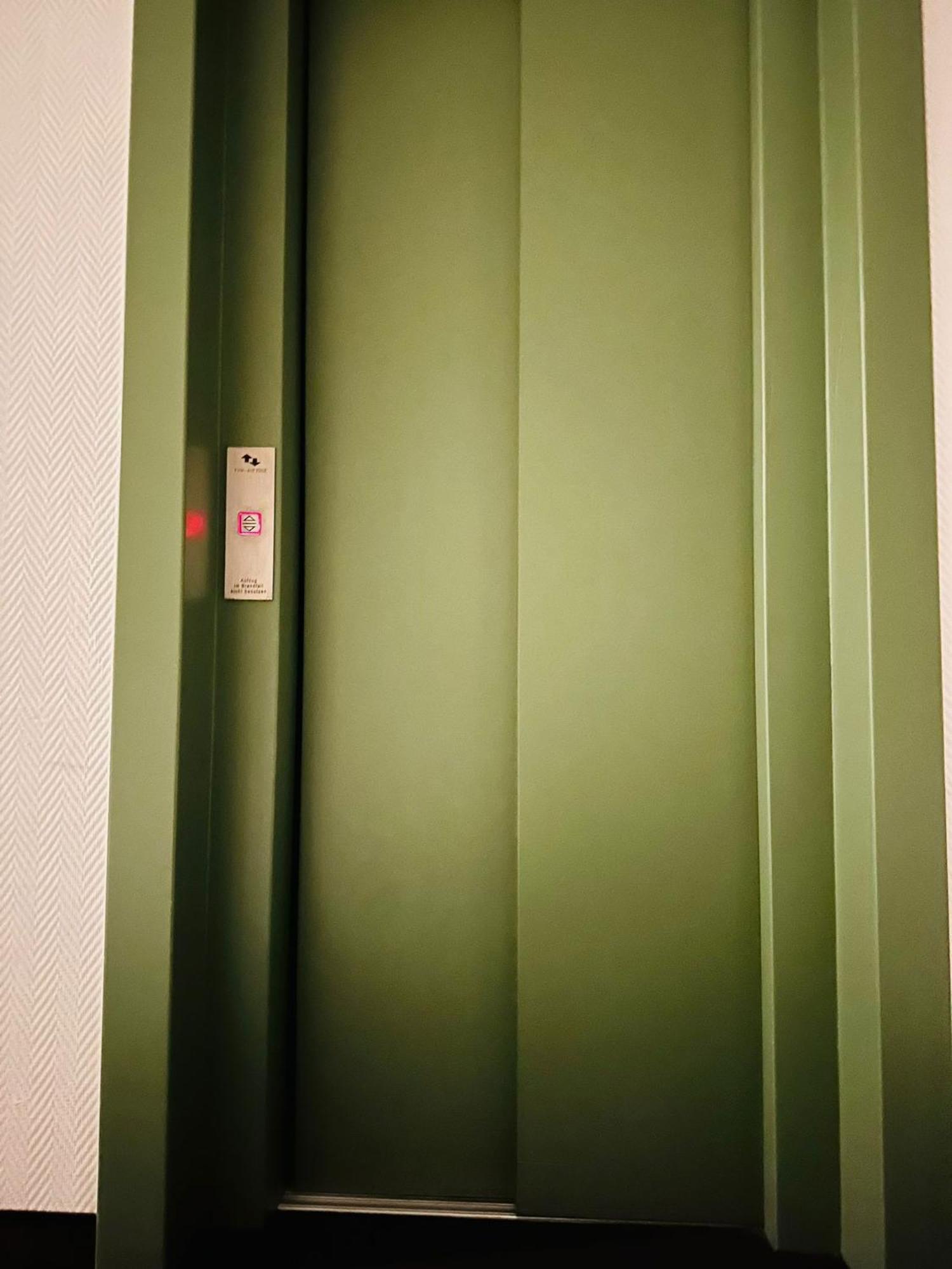 Hotel Bff Airport Messe Schlaf - Duesseldorf 외부 사진
