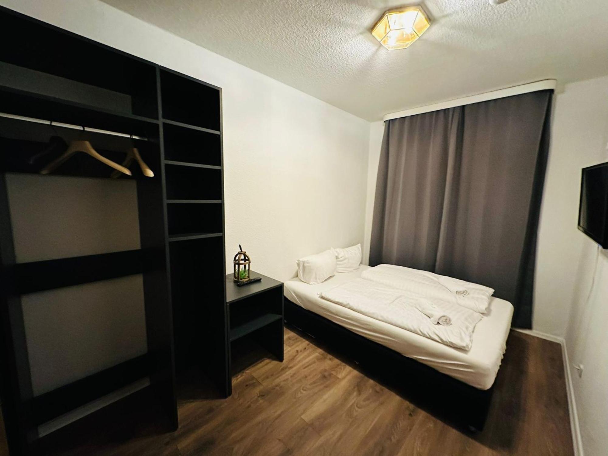 Hotel Bff Airport Messe Schlaf - Duesseldorf 외부 사진