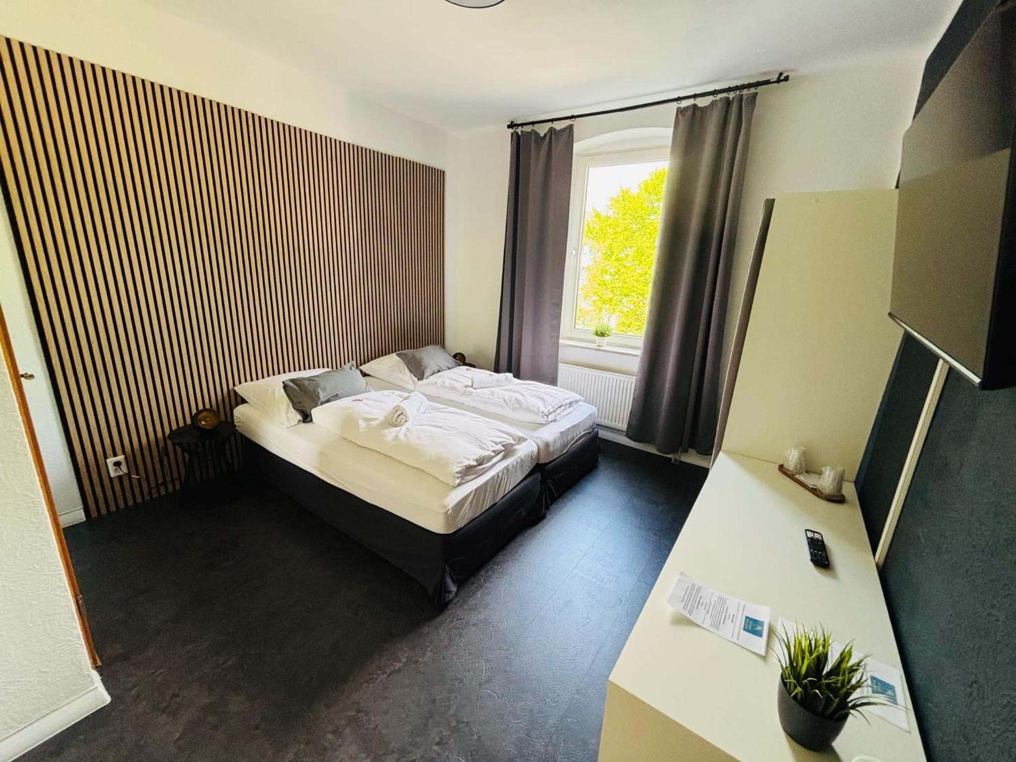 Hotel Bff Airport Messe Schlaf - Duesseldorf 외부 사진