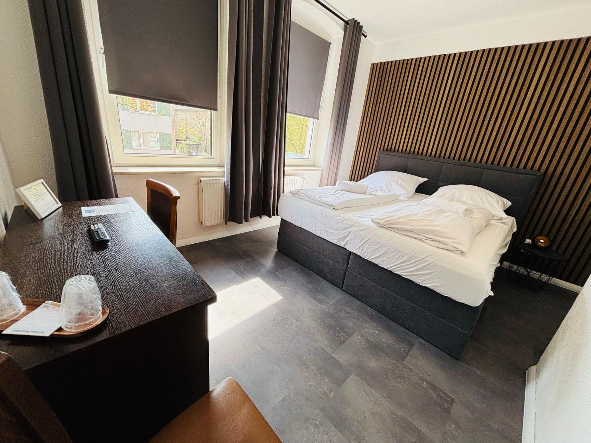 Hotel Bff Airport Messe Schlaf - Duesseldorf 외부 사진